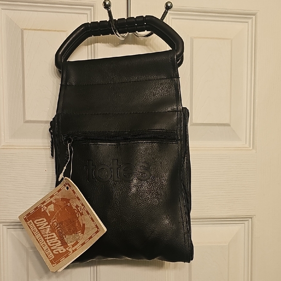 totes Other - Totes Onyx Toiletry Bag for Men